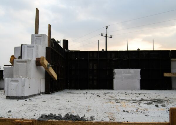 budowanie domów złotniki firma adamski