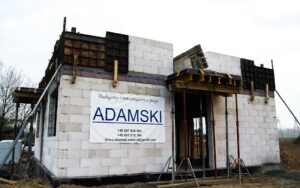 budowanie domów złotniki firma adamski