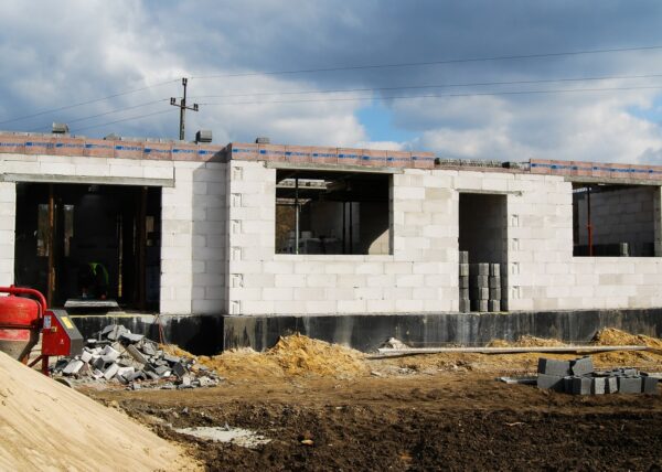 budowanie domów złotniki firma adamski