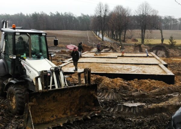 budowanie domów złotniki firma adamski