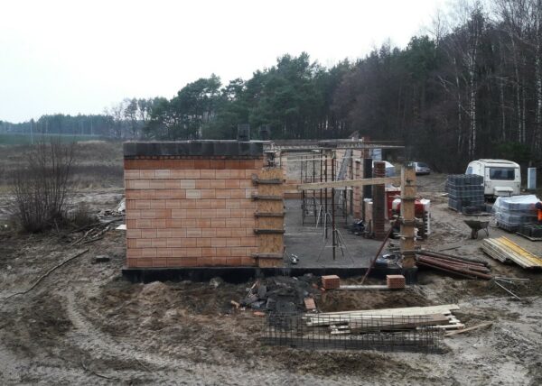 Złotkowo budowa domu Adamski (1)