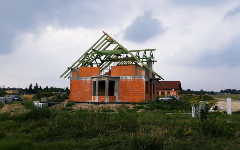firma adamski buduje domy w Chludowie