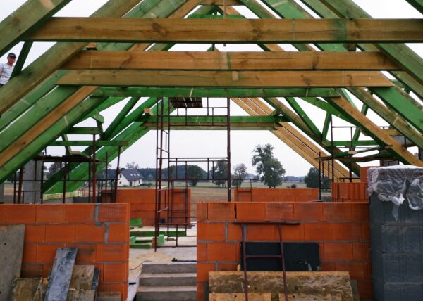 firma adamski buduje domy w Chludowie