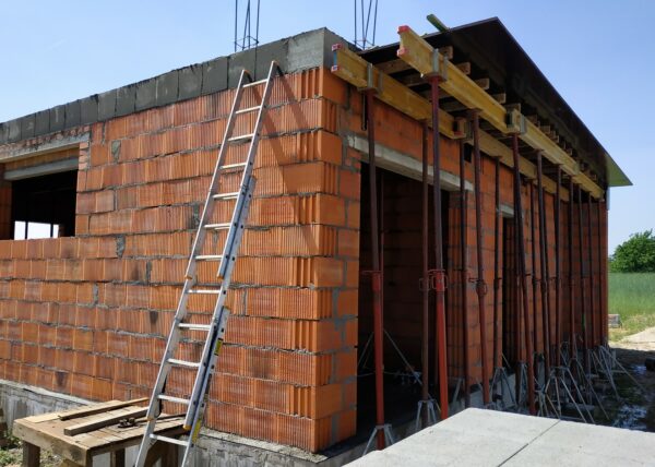 Budowa w Golęczewie - wykonała firma budowlana Adamski Zielątkowo