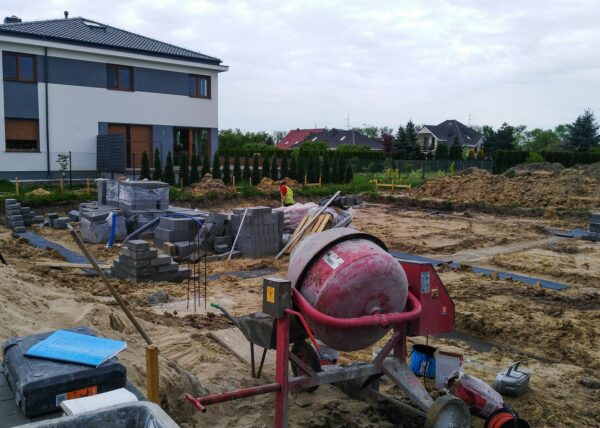 firma budowlana Adamski gmina suchy las