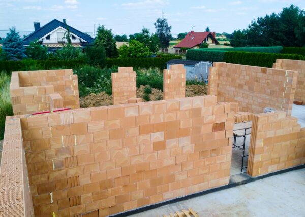 firma budowlana Adamski gmina suchy las