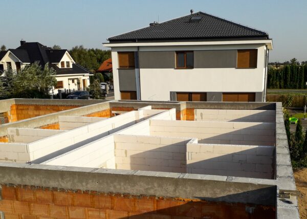 firma budowlana Adamski gmina suchy las