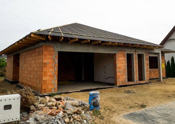 firma budowlana Adamski gmina suchy las