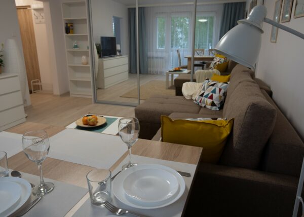 Remont kawalerki - firma budowlana Adamski, Suchy Las