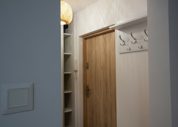 Remont kawalerki - firma budowlana Adamski, Suchy Las