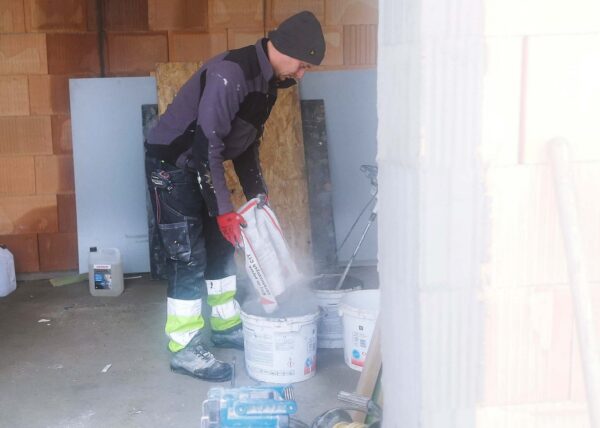 firma budowlana na Morasku