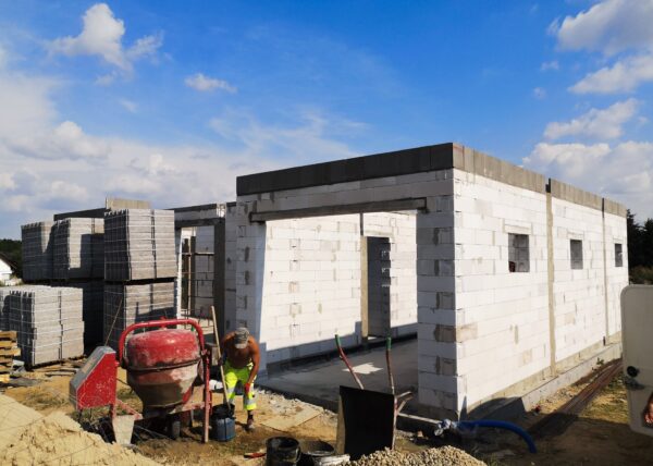 firma budowlana Adamski - Napachanie